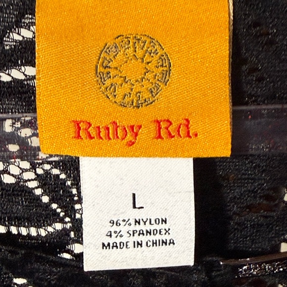 Ruby Rd Black Lace Top large - Picture 3 of 5